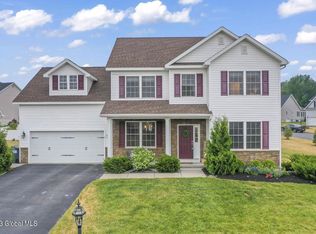 2 Spring Cir, Ballston Spa, NY 12020