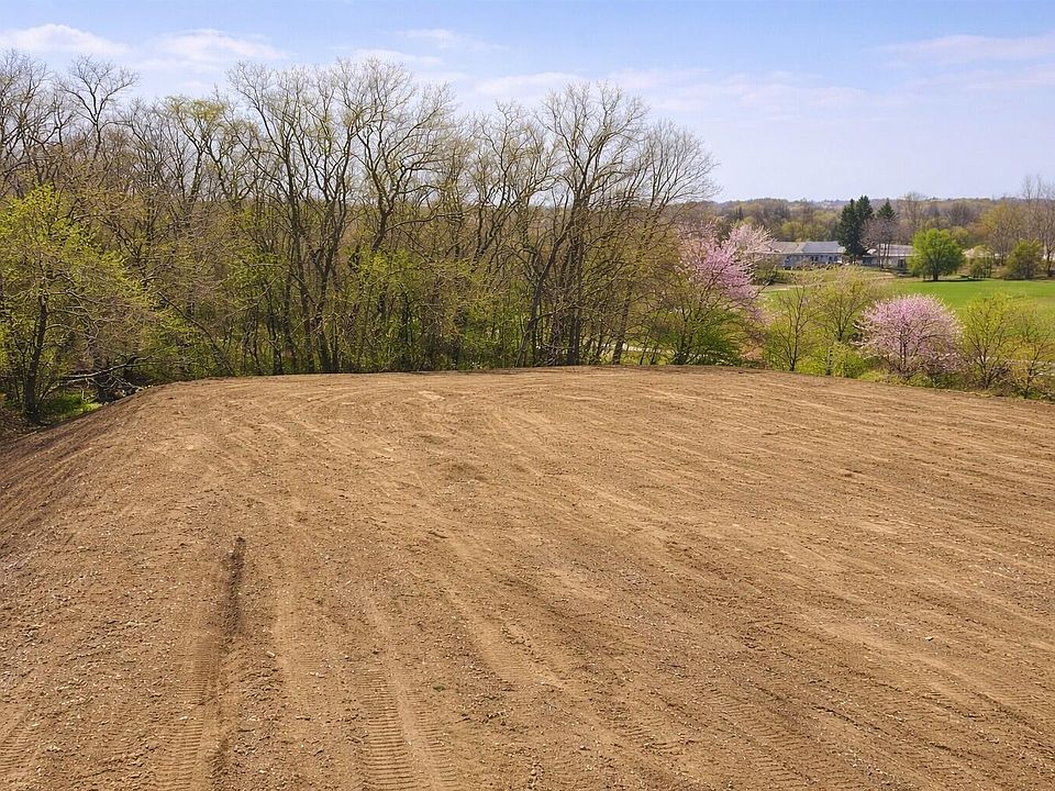 2nd image of 33234 Old Portland Rd