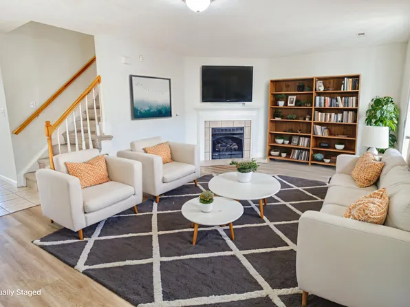 21 Stratford Dr Suite 109, Fishersville, VA 22939