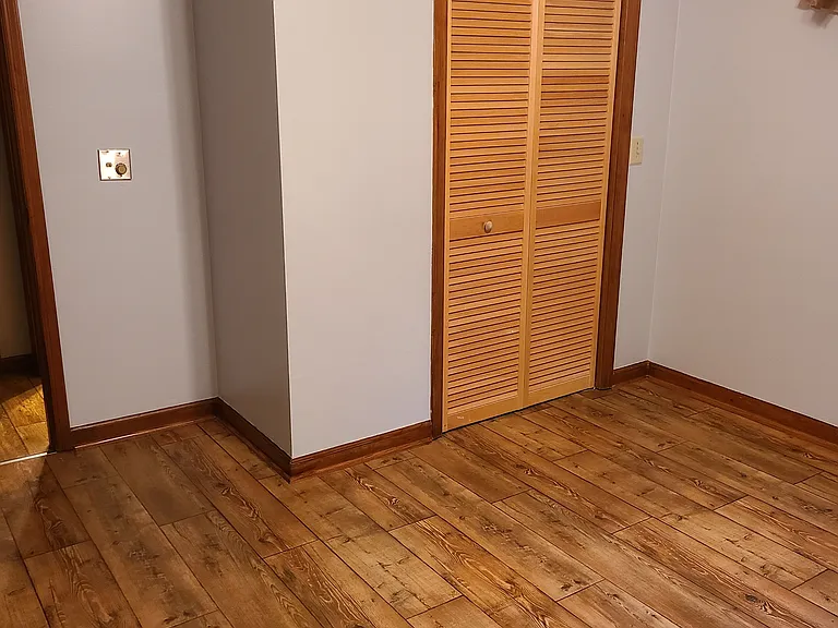 120 Rocky Stream Ct — Photo 17