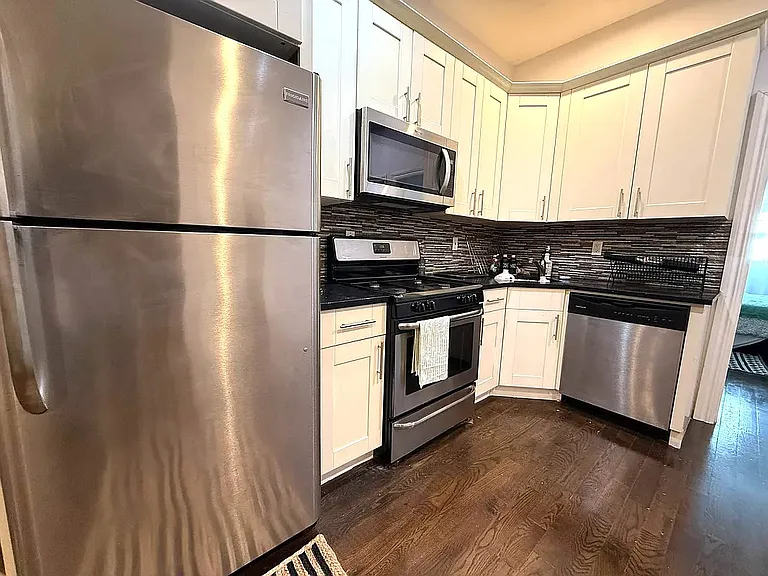 96 Sackman St #1 — Photo 9