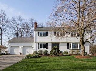 88 Wildwood Rd, Wethersfield, CT 06109