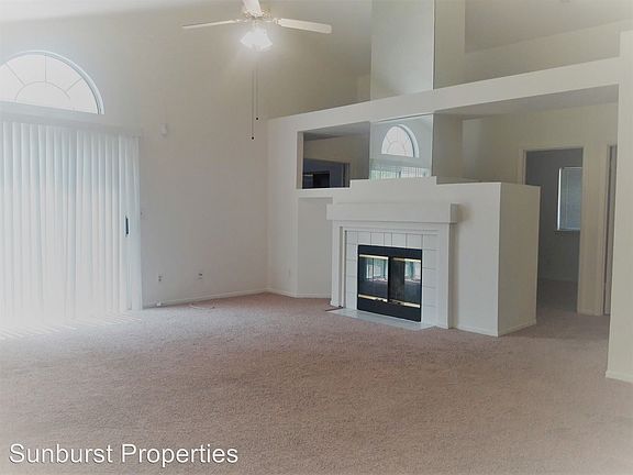 5th image of 3916 Diane Dr