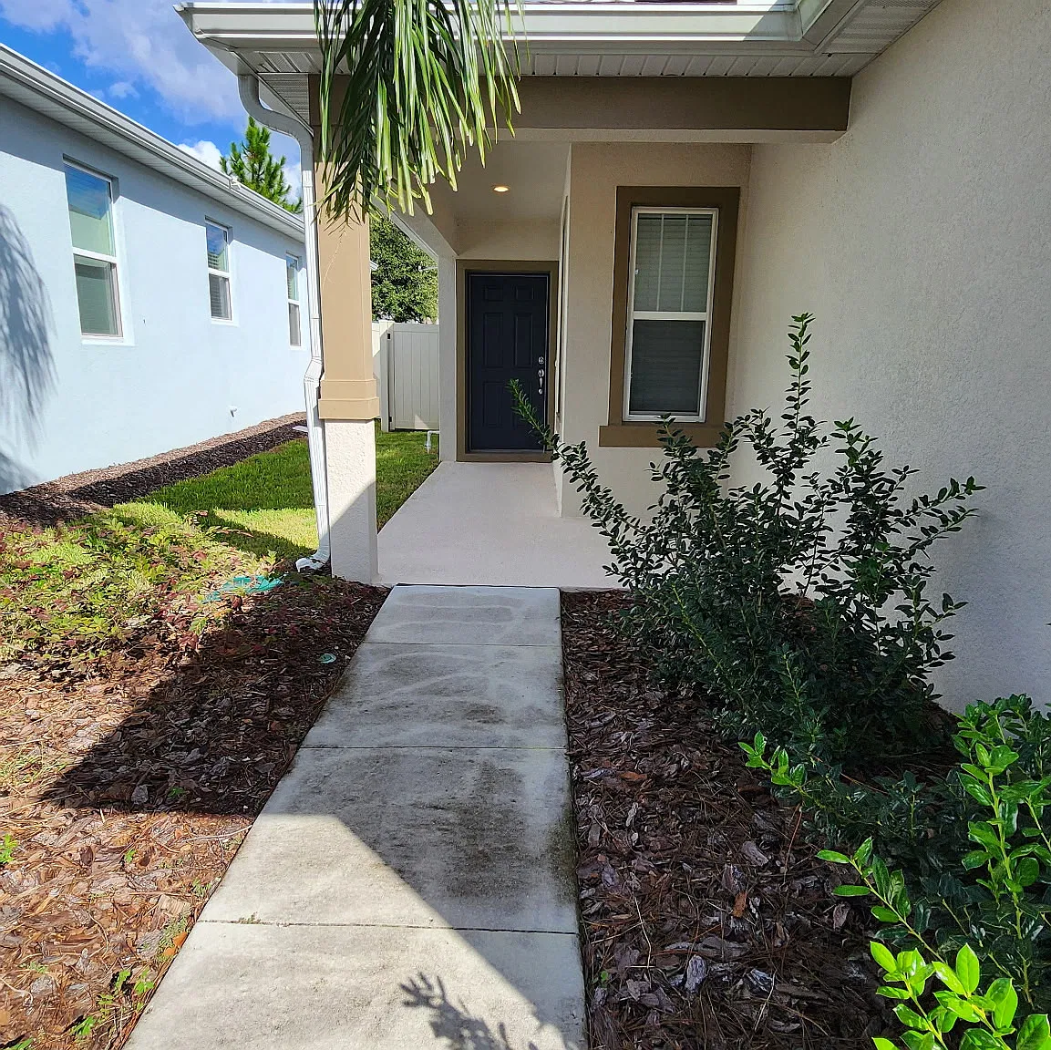 4 bed, 1580 sqft, $2,300 — Photo 3