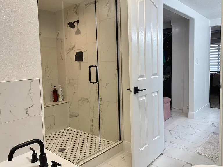 860 W Hampton Rd — Photo 30
