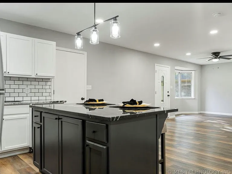 3016 S 86th East Ave — Photo 12