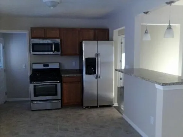 8139 N 51st St, Brown Deer, WI 53223