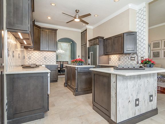 5th image of 243 Promenade Cir