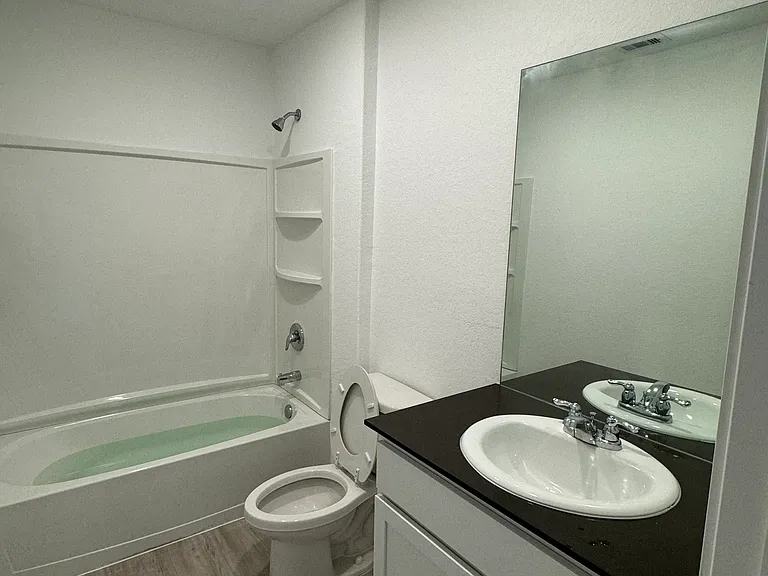 2303 Medusa Dr — Photo 4
