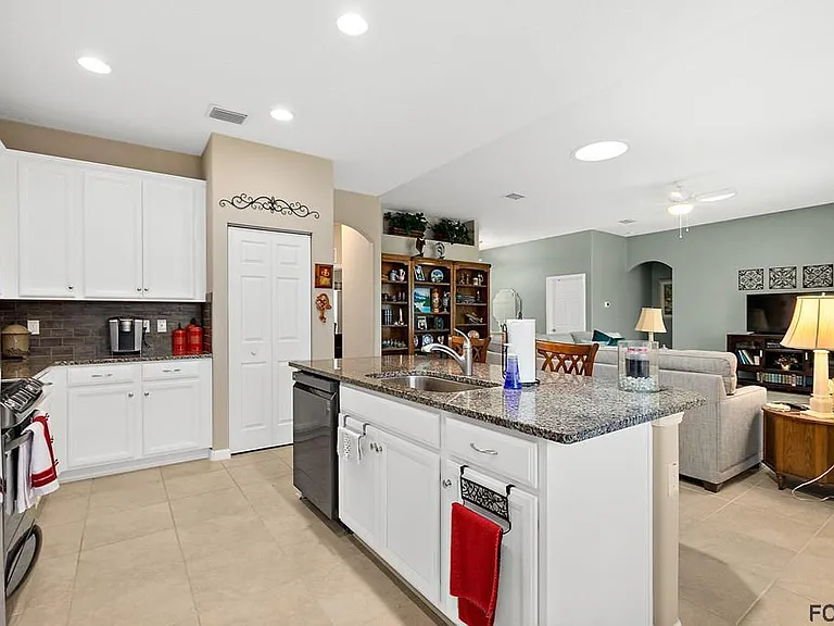 3 Raeland Ln — Photo 9