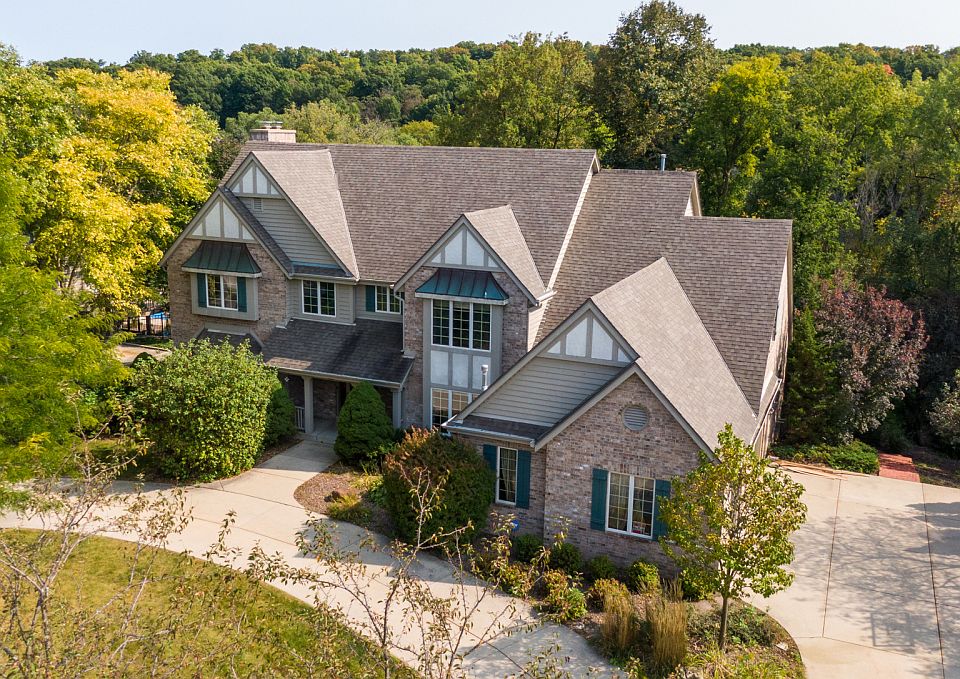 1st image of 990 Weston Hills Dr