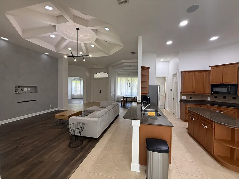 13938 Arbor Glen Ct — Photo 4