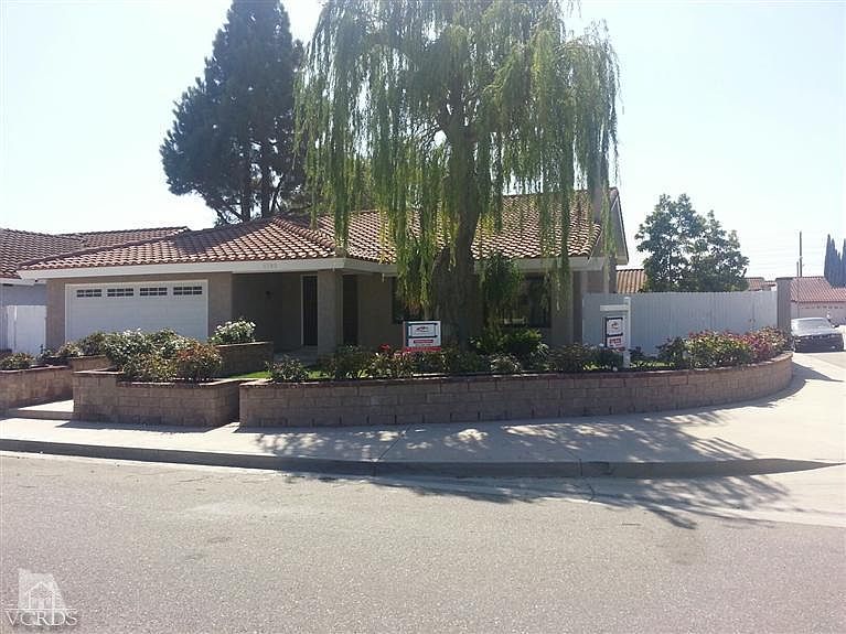 Totally manicured Front