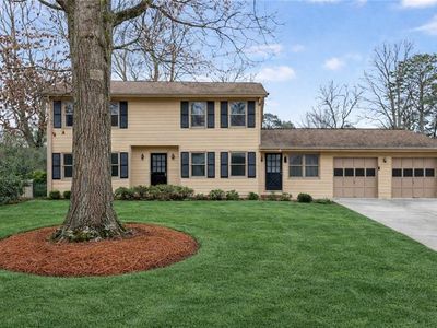 537 Angie Way SW, Lilburn, GA, 30047