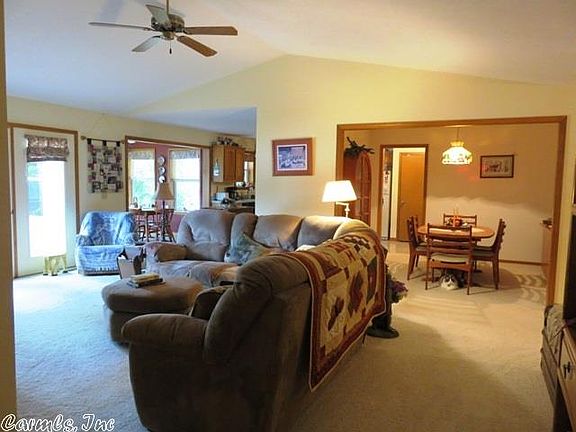 5th image of 801 Leewood Dr