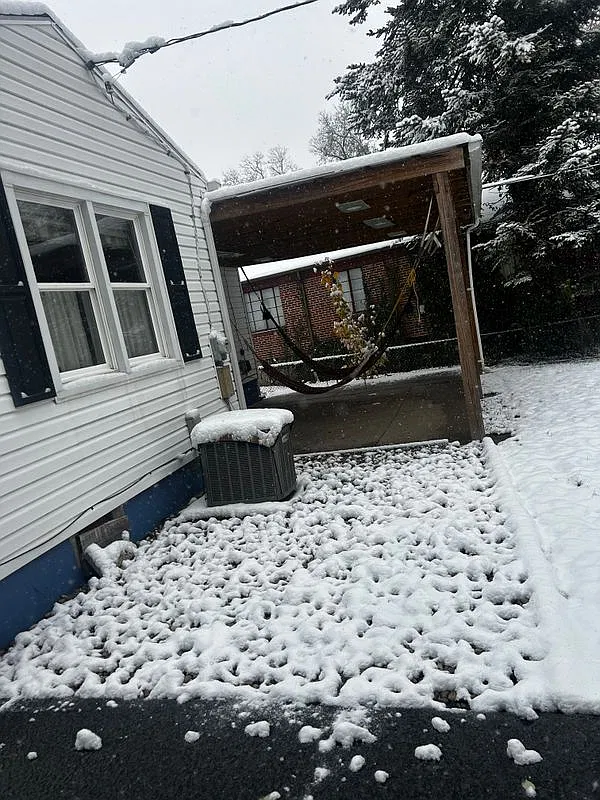 3 bed, 1.0 bath, 1886 sqft, $1,400 — Photo 3