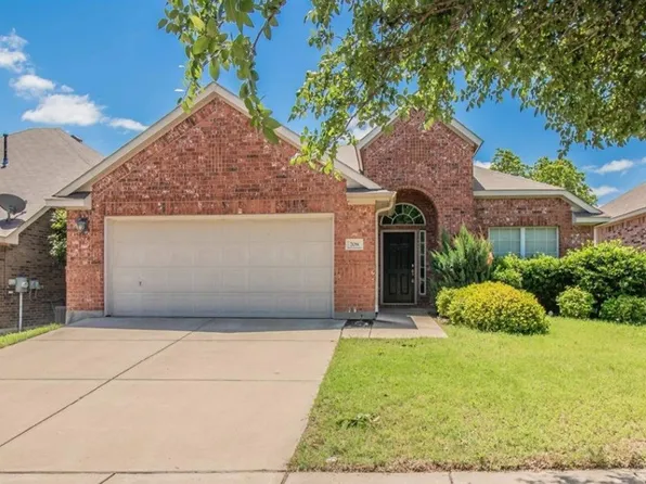 708 Darlington Trl, Fort Worth, TX 76131