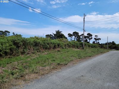 Franklin Ave SW #1000, Bandon, OR, 97411
