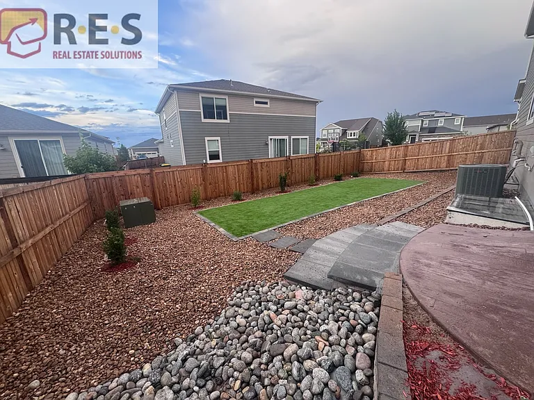 11417 Crater Lake St — Photo 31