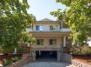 2700 Valmont Rd APT 3, Boulder, CO 80304