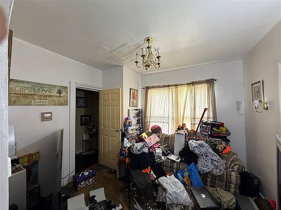 4th image of 11 Rutherford St