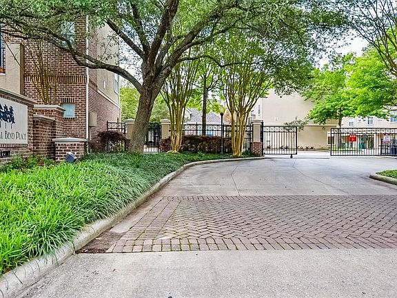 2nd image of 12707 Boheme Dr APT 305