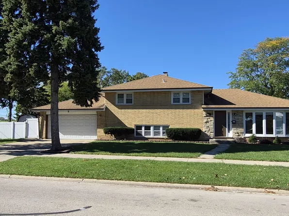 1586 Marshall Dr, Des Plaines, IL 60018
