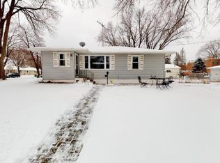 310 16th St NE, Rochester, MN 55906