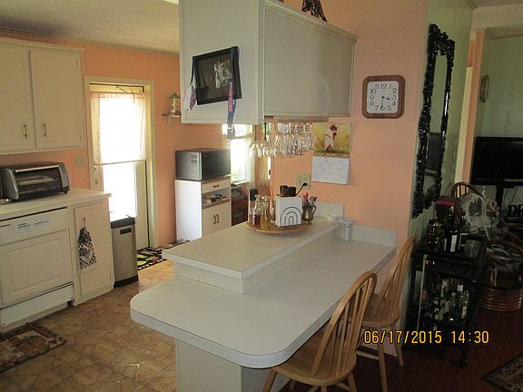 5th image of 317 Kiwi Dr