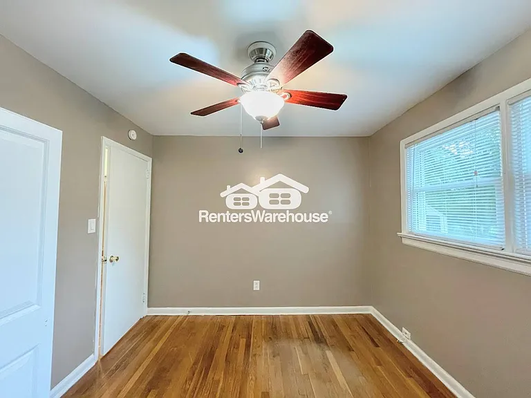 531 Pagewood Dr — Photo 13