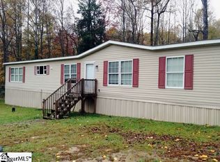 7 Smith Dr, Travelers Rest, SC 29690