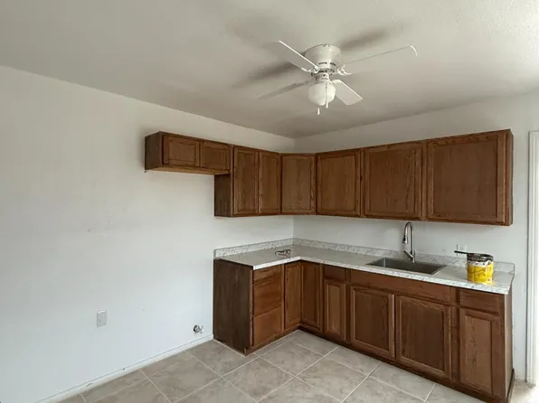 9695 Road 240, Terra Bella, CA 93270