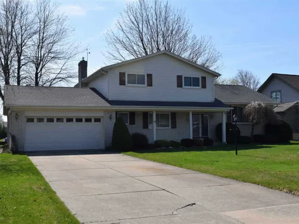 49642 Regatta St, Chesterfield, MI 48047