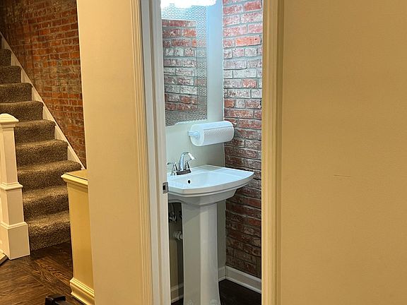 1st floor powder room