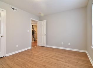 8508 Standing Oak Dr #1-4, Louisville, KY 40258