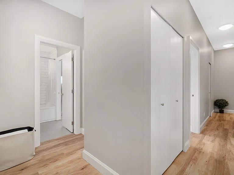 595 Pandora Ave #101 — Photo 18