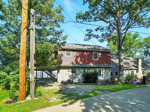 9113 Lake Ave, Huntsville, OH 43324