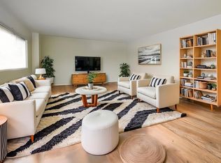 Oliver Ridge, Edmonton, AB T5K 1V5