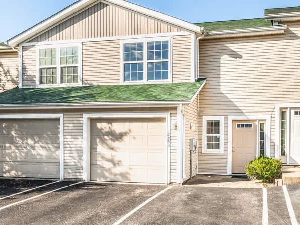 2853 S Walnut Street Pike, Bloomington, IN 47401