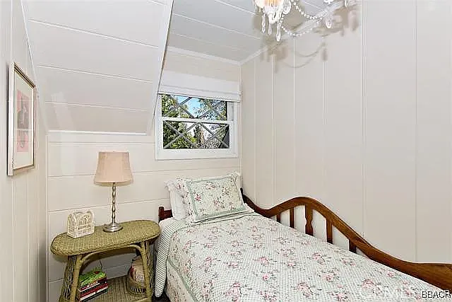 4 bed, 2037 sqft, $2,850 — Photo 3