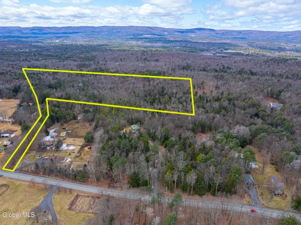 658 Locust Grove Road, Greenfield, NY 12833