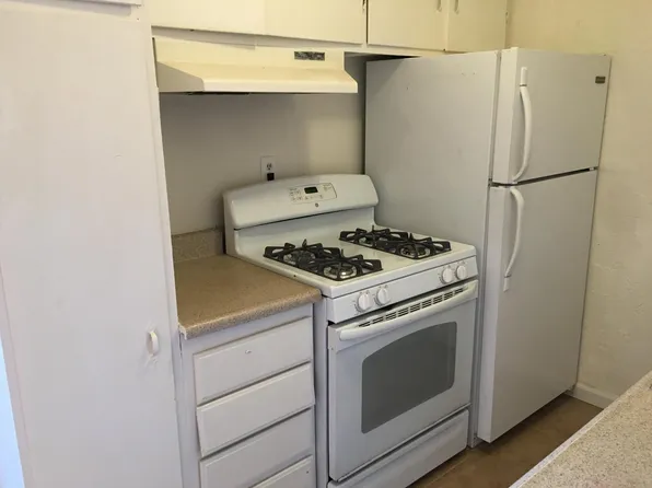 6221 39th St APT 18, Sacramento, CA 95824