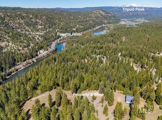 219 Tripod View Dr, Cascade, ID 83611