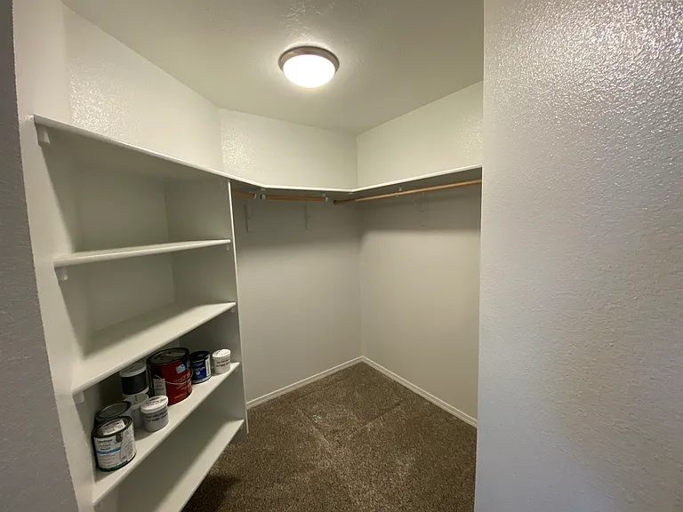 840 SW Lago St — Photo 22