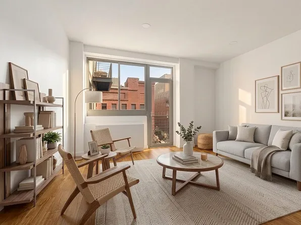 38 Delancey St #5A, New York, NY 10002