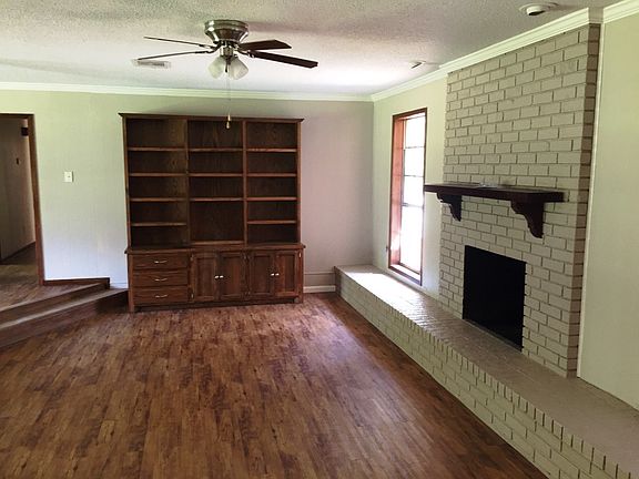 5th image of 217 Wildwood Dr