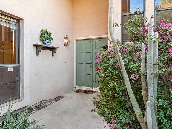 3rd image of 1920 E MARYLAND Avenue #16