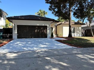 Don Elias Estates, Miami, FL 33185