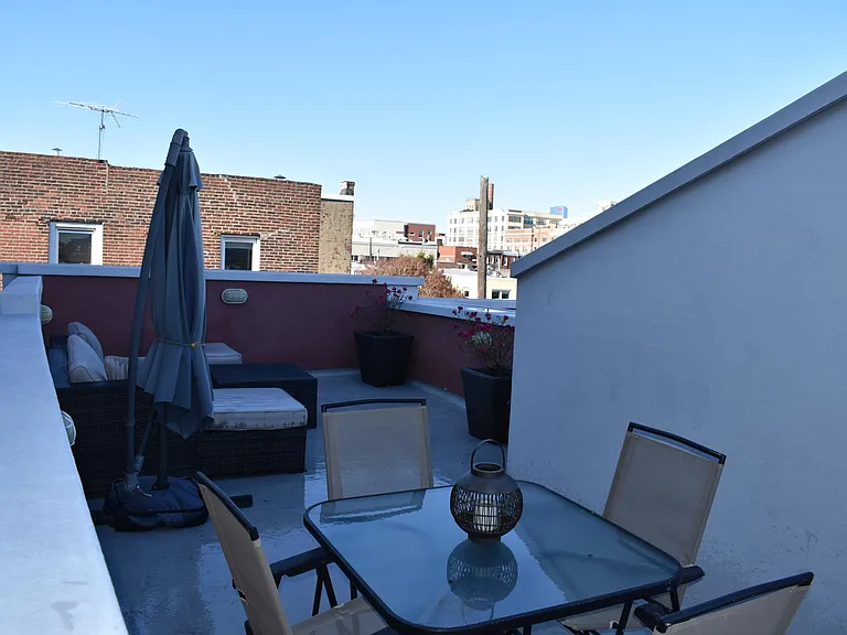 1169 S Clarion St — Photo 24