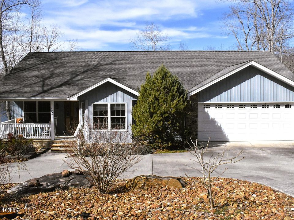 1st image of 157 Meadowview Dr